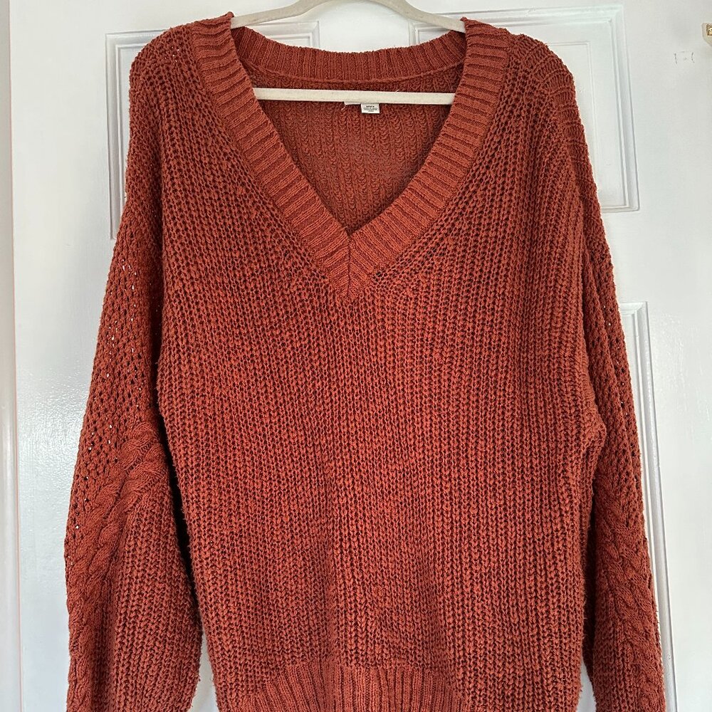 American Eagle burnt orange sweater
